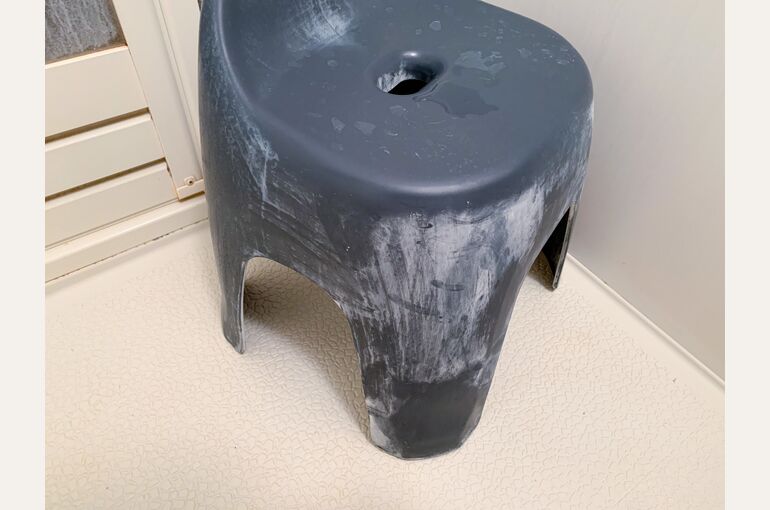 風呂椅子_水垢